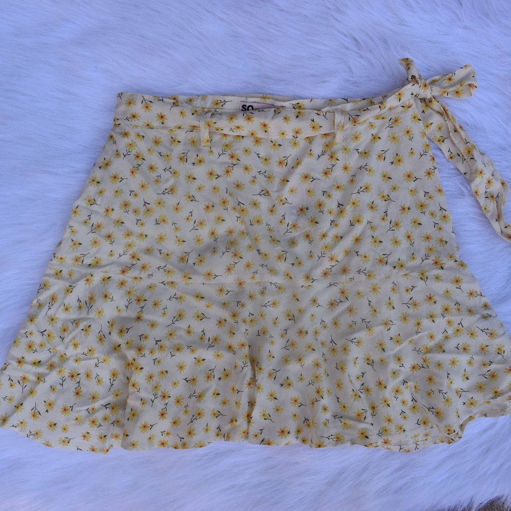 SO Flounce Mini Skirt Floral